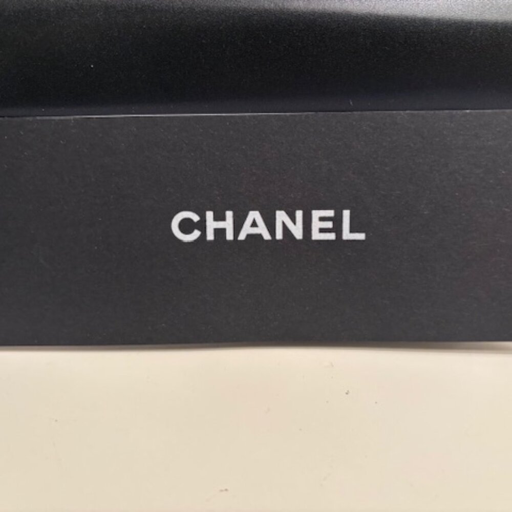 Unused Chanel Quilted Leather Eyeglass Case w/ Care Booklet *UNISEX* - Picture 10 of 15